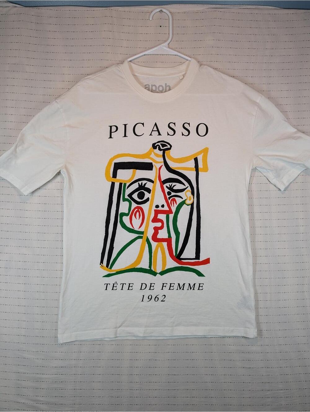 Apoh Picasso Tete De Femme 1962 Graphic Art T-Shirt womens unisex Size Small